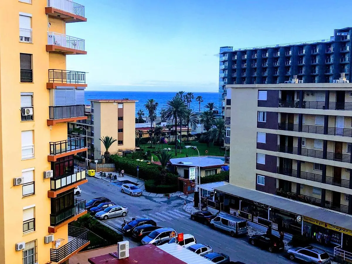 Apartamento En Primera Linea De Playa, Playamar contacts