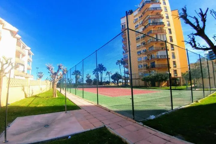 Daire Apartamento En Primera Linea De Playa, Playamar Torremolinos